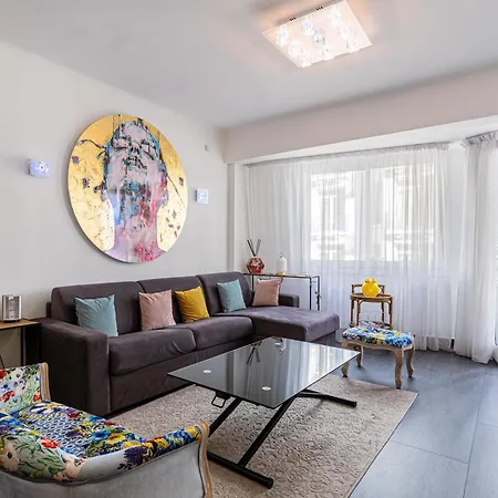 Le Palais Des Iles Spacieux Avec Beau Balcon, A Cote Du Martinez, Croisette, Plages Et Boutiques Apartment Cannes